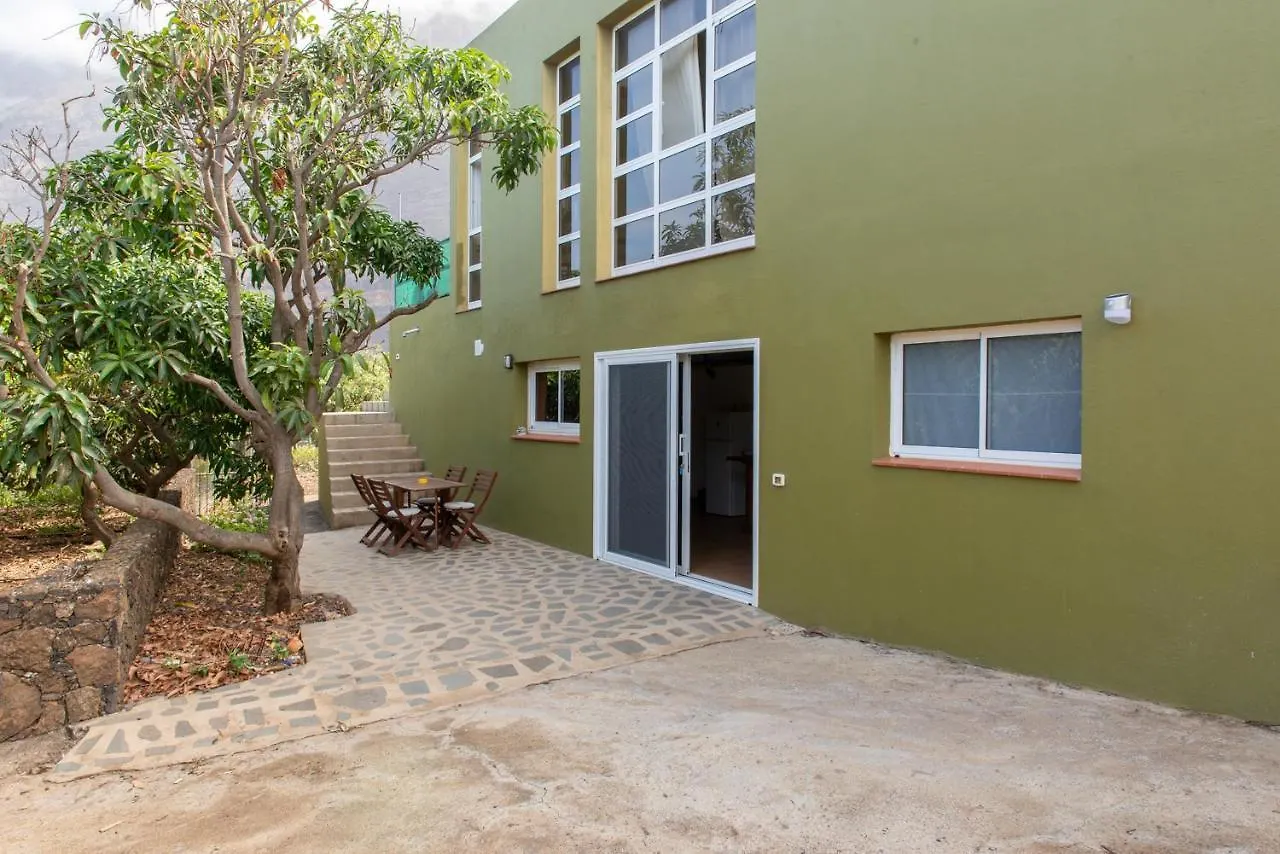Apartments On An Organic Farm By The Coast, Frontera 0*,  Spain